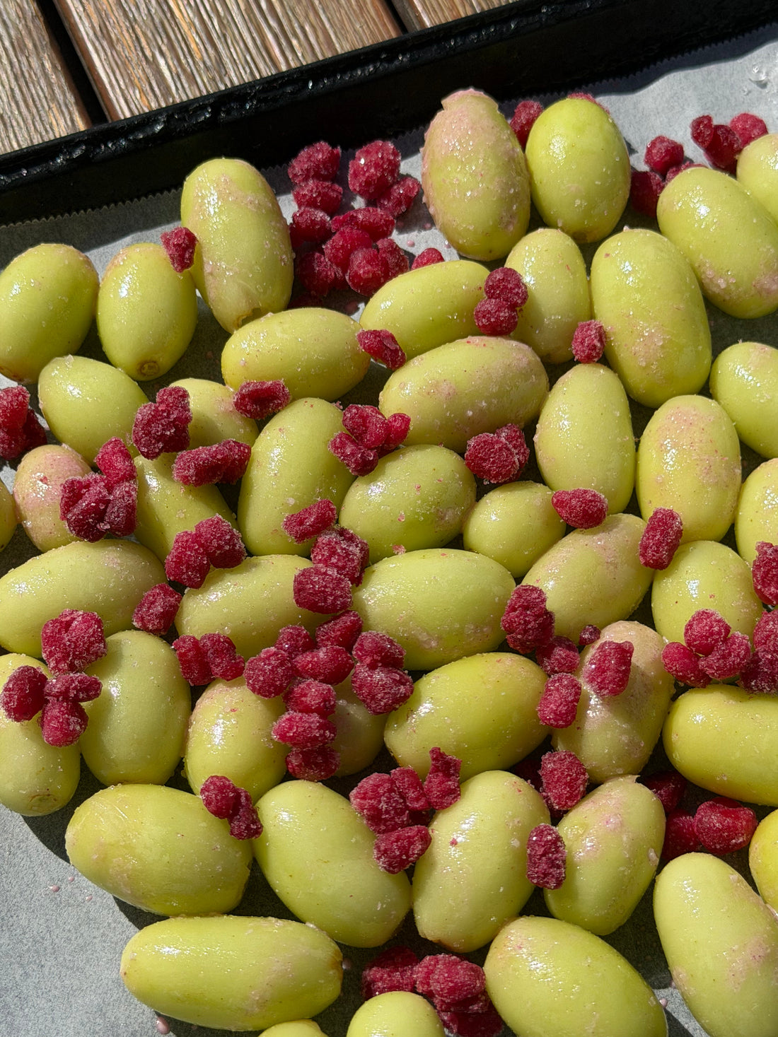 Sour Frozen HydroProtein Grapes