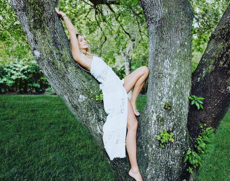 Elle Macpherson: Why Good Soil Makes Great Immunity